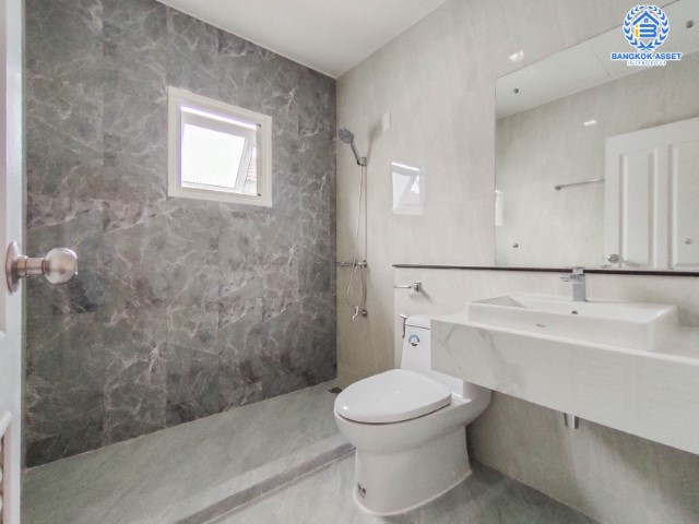 *****บ้านเดี่ยวมือสองย่านนนทบุรี ม.เพอร์เฟคเพลส3 ราชพฤกษ์ หลังมุม เนื้อที่กว้างเกือบ 56 ตร.ว. ฟังก์ชัน 3 ห้องนอน 3 ห้องน้ำ ที่จอดรถ 2 คัน บ้านสวย สไตล์โมเดิร์น ตกแต่งใหม่พร้อมเข้าอยู่ บนทำเลแห่งการเดินทาง ใกล้รถไฟฟ้าสายสีม่วง "สถานีบางรักน้อยท่าอิฐ" และทางด่วน "ศรีรัช" จองเลย!!